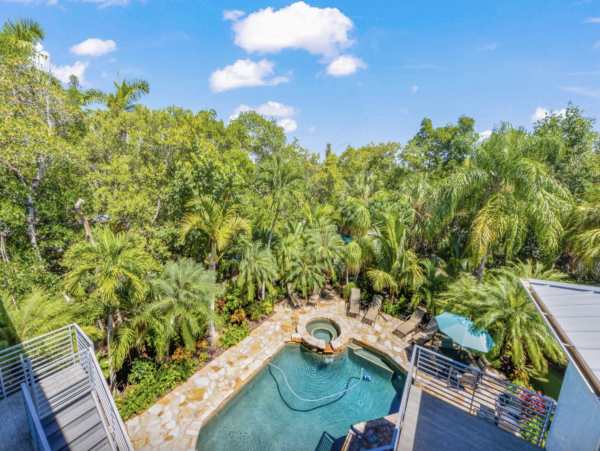 Luxury Anna Maria Island Vacation Rental On North End